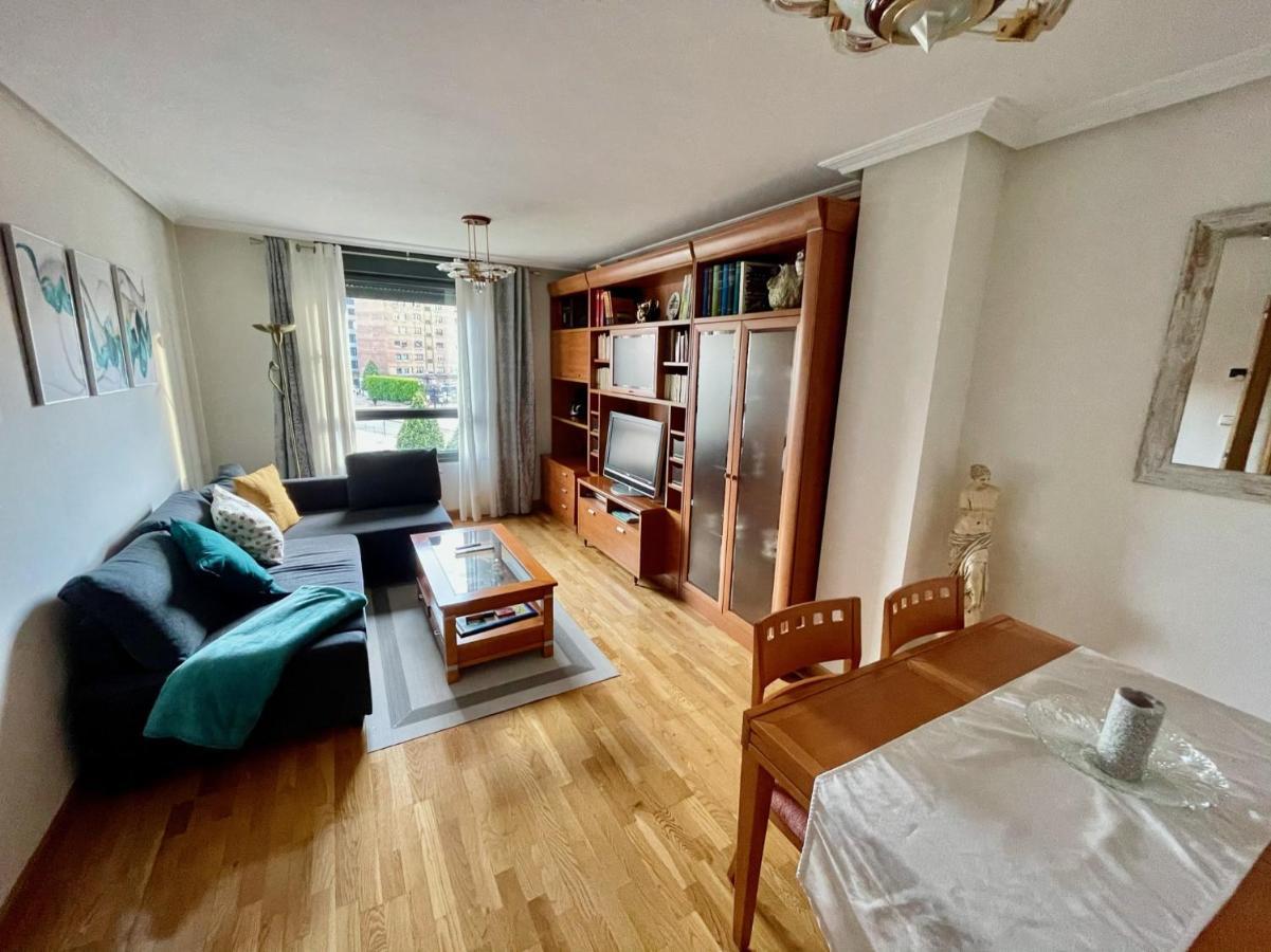 Apartamento Paseo De La Losa โอเบียโด ภายนอก รูปภาพ